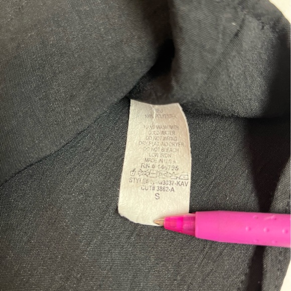 VICI Wide,flared Crop tank - Picture 8 of 8